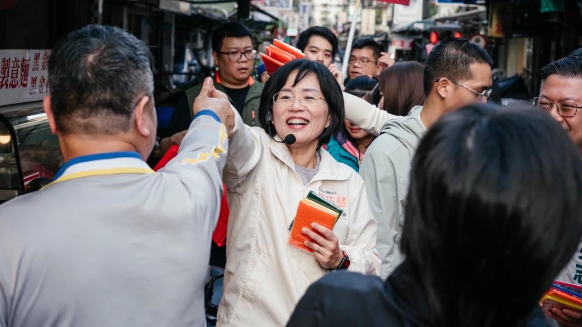 李四川認親弟是「環保蟑螂」還勒索回饋金!蘇巧慧說話了