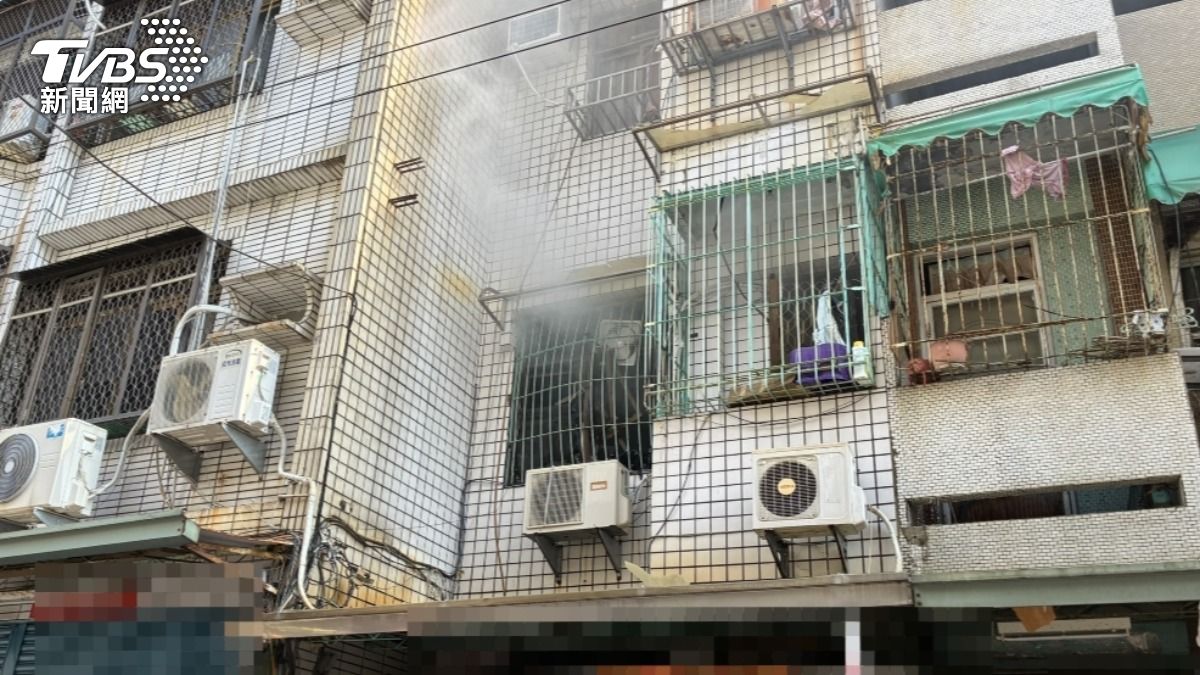 快訊/高雄民宅氣爆!鐵窗炸變形 1男全身燒燙傷