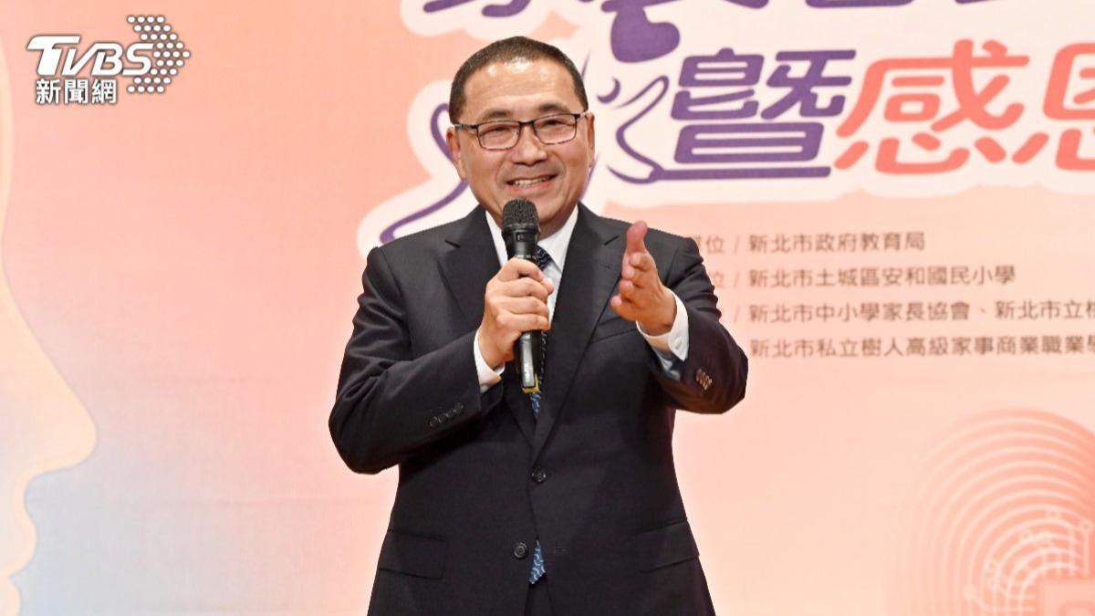 湧蓮寺國運抽中下下籤!侯友宜示警「改變命運」唯一解方