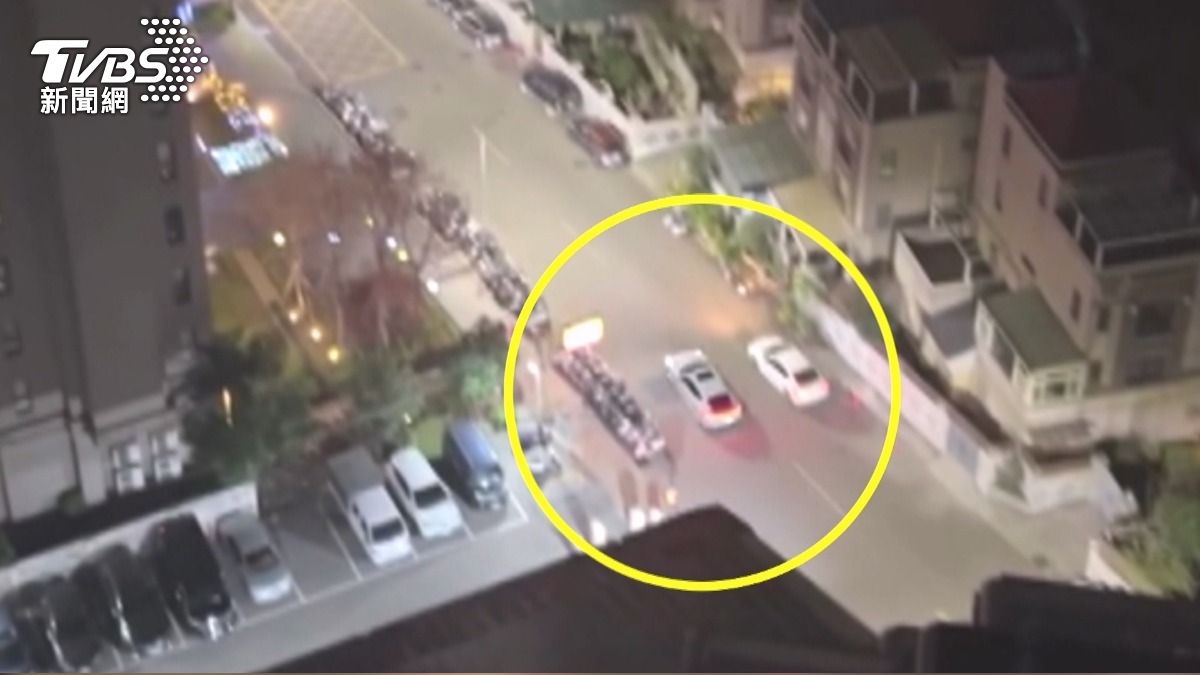 大年初一也不放過!改裝帕拉梅拉凌晨炸街 居民怒:還掛註銷牌