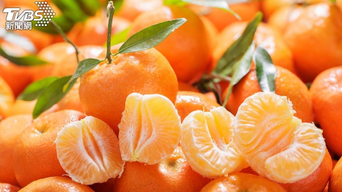 柑橘白絲別再拔!營養師:可護心、消水腫 3族群別吃多