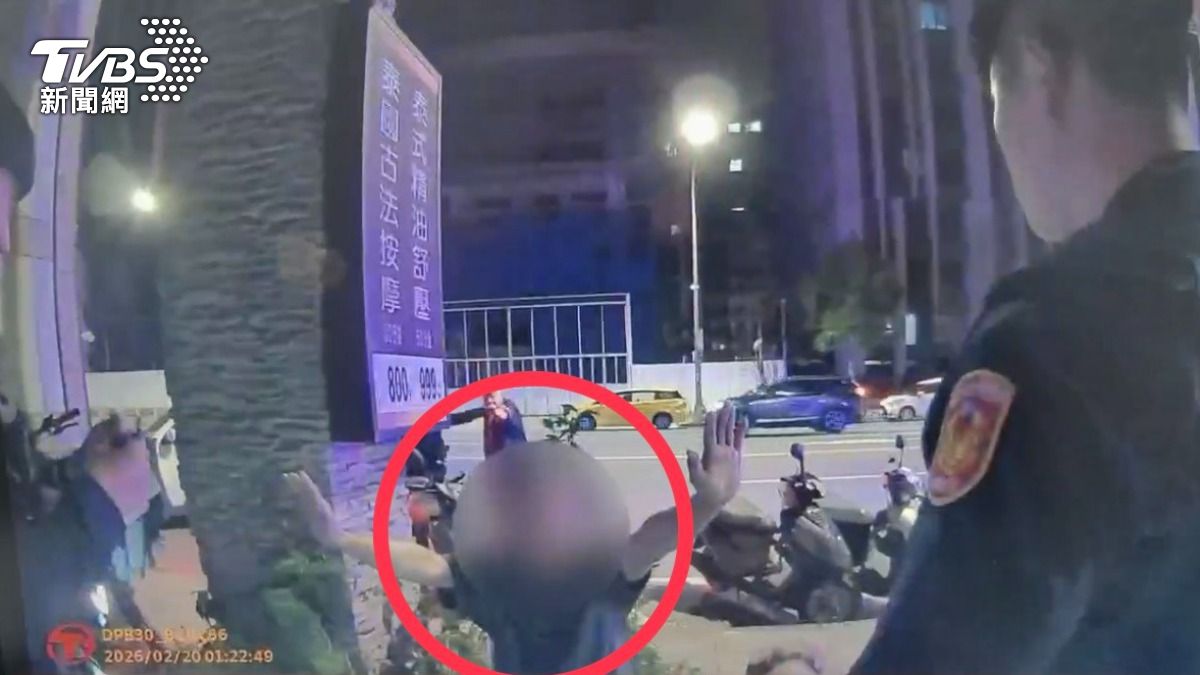 新年歡唱變調!新北醉漢持刀尋仇不成 2女店員勸架遭砍送醫