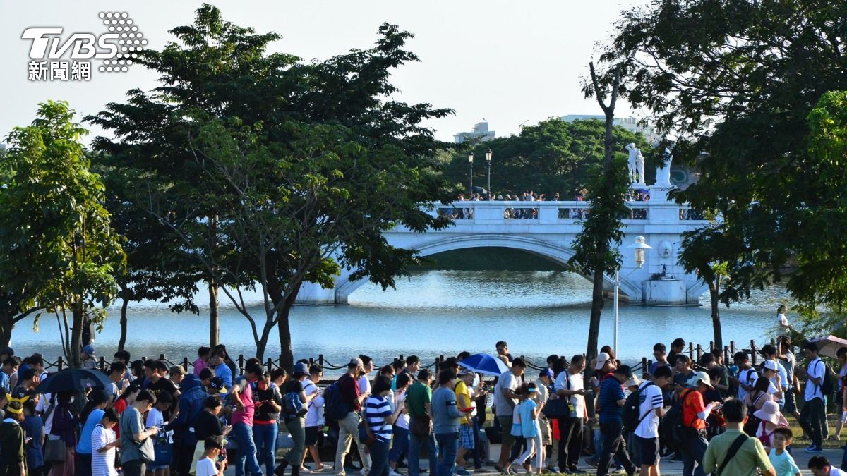 寶可夢+埃及展人潮擠爆台南 交通局急籲「改走這」避車潮