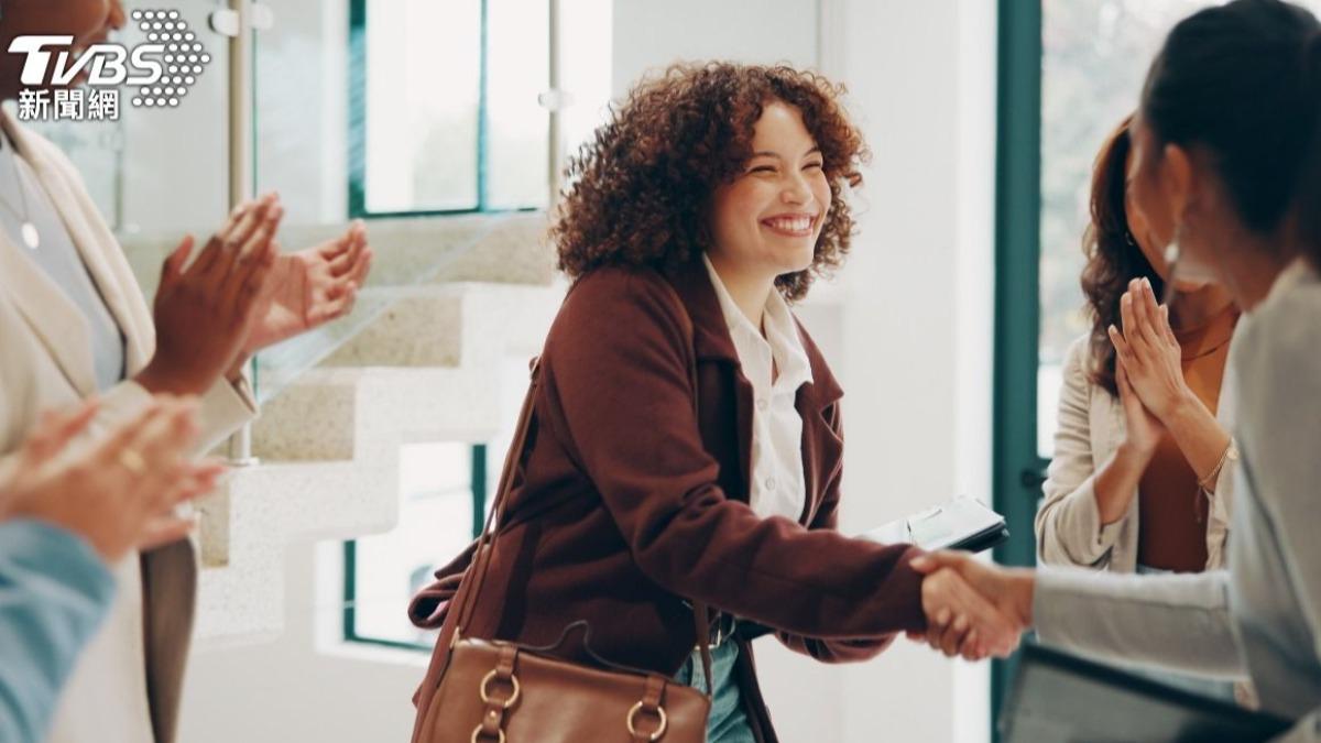 和誰相處都舒服!4星座「人緣好到爆」 天秤1特質佔優勢