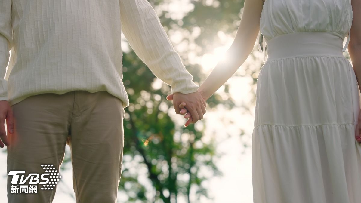 36歲表姊4度結婚!她未婚遭酸「人緣差」 怒問:很光宗耀祖?