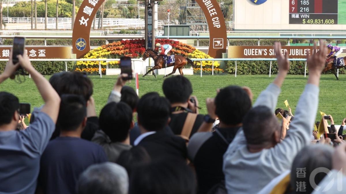 打破馬壇21年紀錄!嘉應高昇奪18連勝 潘頓未揮鞭奪冠