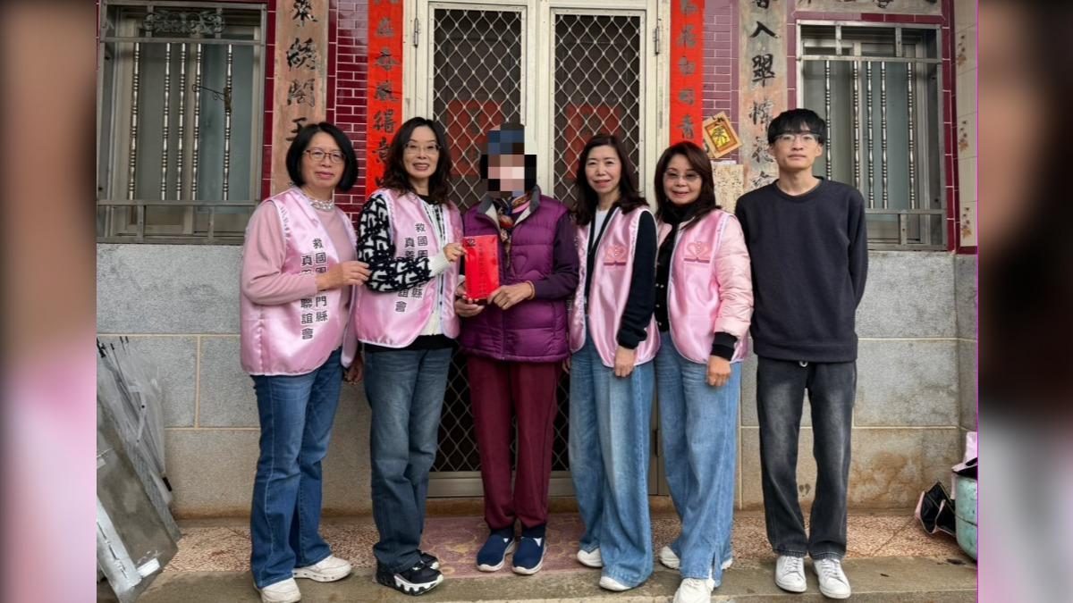家變突如其來!母癱父昏迷 金門姊弟撐家獲真善美協會送暖
