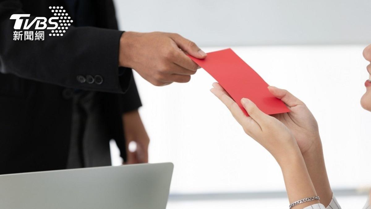 開工7大開運法!「紅包不封口」旺到元宵 吃3供品恐招長官責難