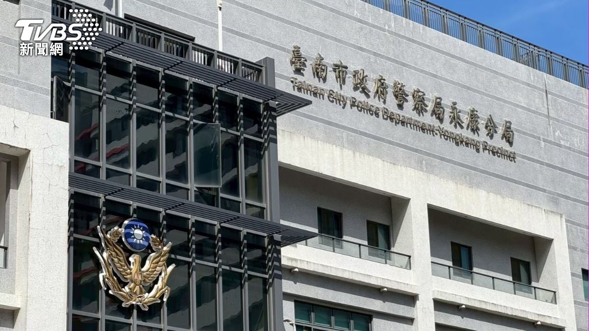 台南男肉身擋警車嗆「罰多一點」 法官如他所願:重罰1.2萬