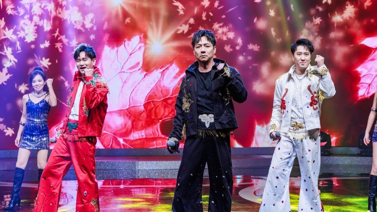 台語歌手錄影出事了!唱一半「雙眼冒血絲」 突蹌跌倒在地、臉色發白狀況曝