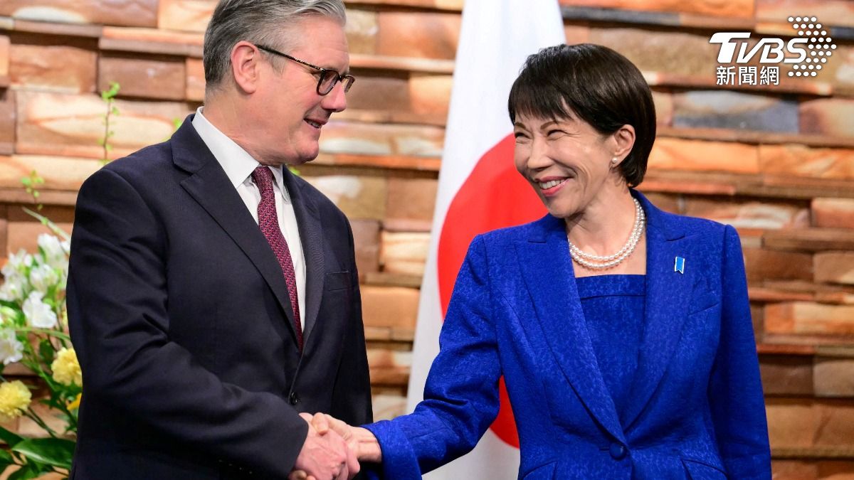 高市早苗「常握手」手指變形!醫:牙周病也會 3症狀要注意了