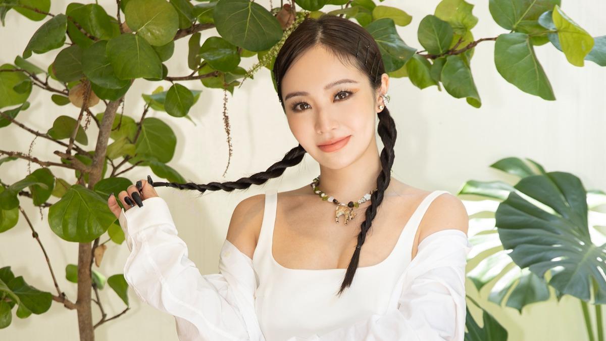 陳芳語認愛洋男友!農曆春節帶他見爸媽 突抱3歲男童真相曝