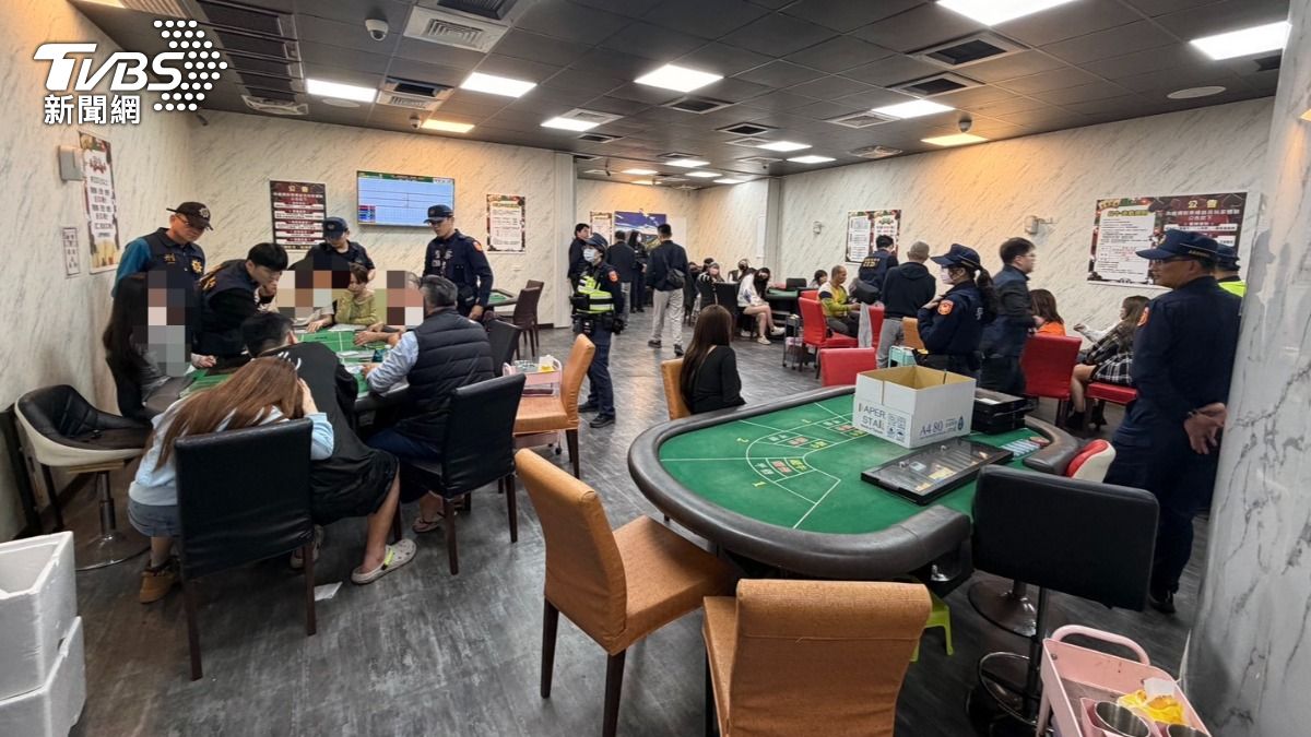 桌遊打掩護!嘉義賭場遭攻堅「扣93萬賭資」 長腿妹也被逮