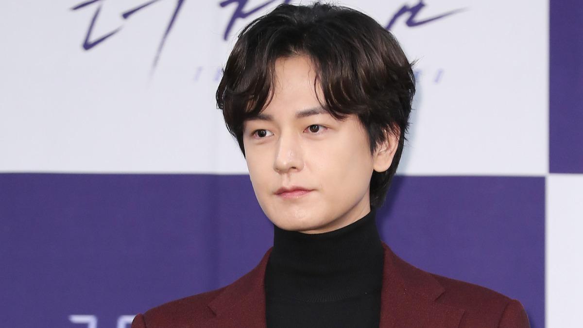 影視寒冬?大咖韓星爆「沒戲拍去搬貨打工」 轉戰直播求斗內公司認了