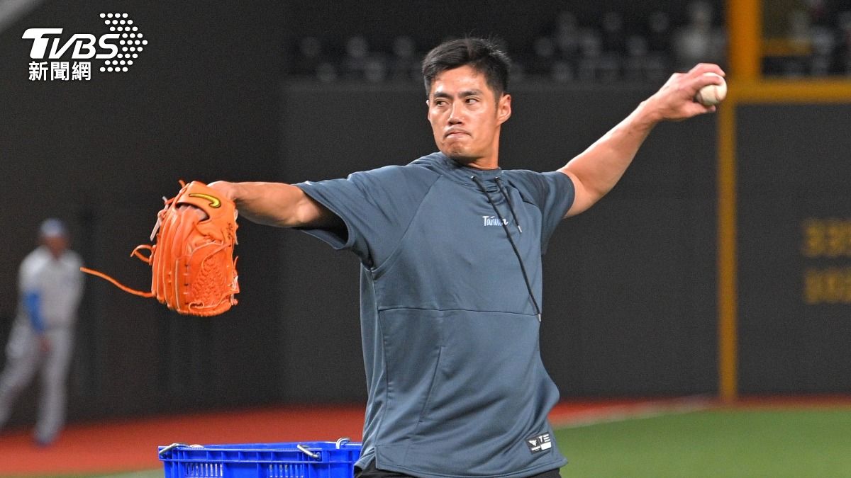 經典賽/陳偉殷擔任台灣隊餵球投手 笑:隨時可丟、若比賽需準備