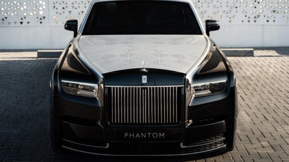 奢華引擎蓋!勞斯萊斯Phantom Arabesque亮相 研發5年超搶眼