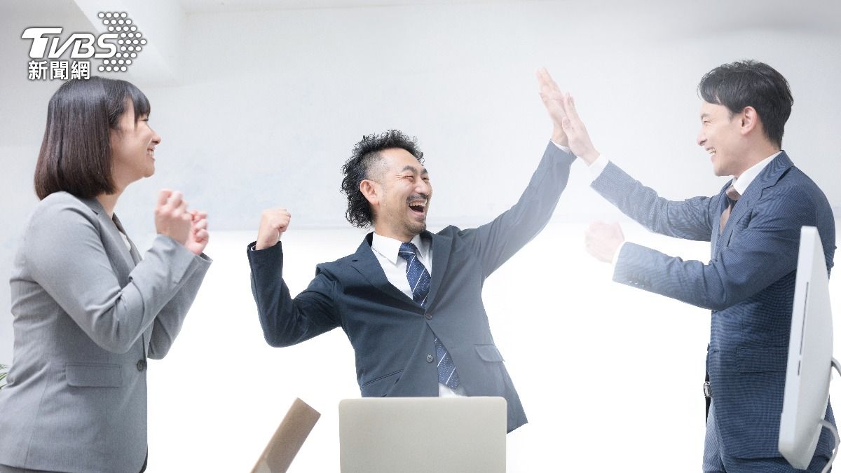 天生當主管!4生肖+時辰具備「好官命」 這位自帶權威氣場強