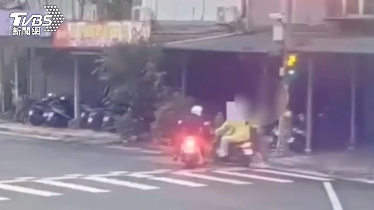 萬華國宅槍響!警遭「辣椒水襲擊」轟1槍 她當街脫褲變裝