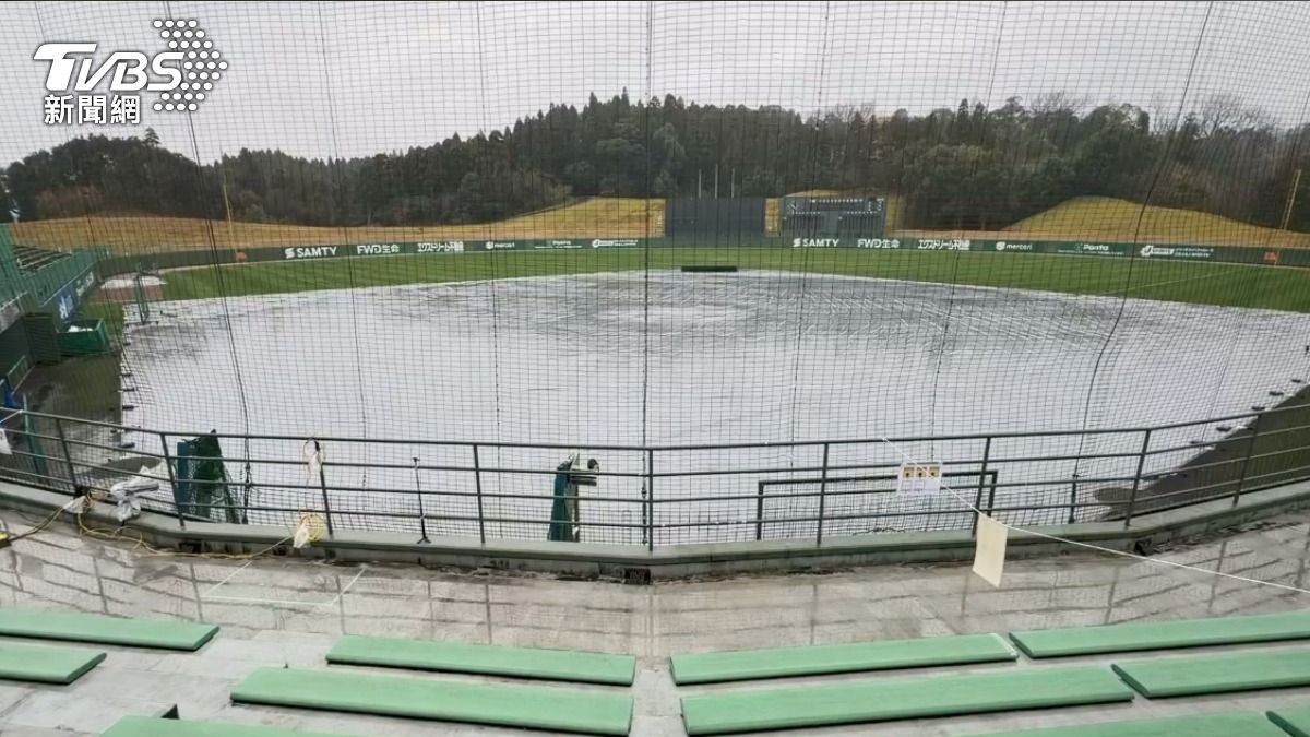 宮崎熱身賽下雨取消!中華隊改室內備戰 曾豪駒:投手延至明日
