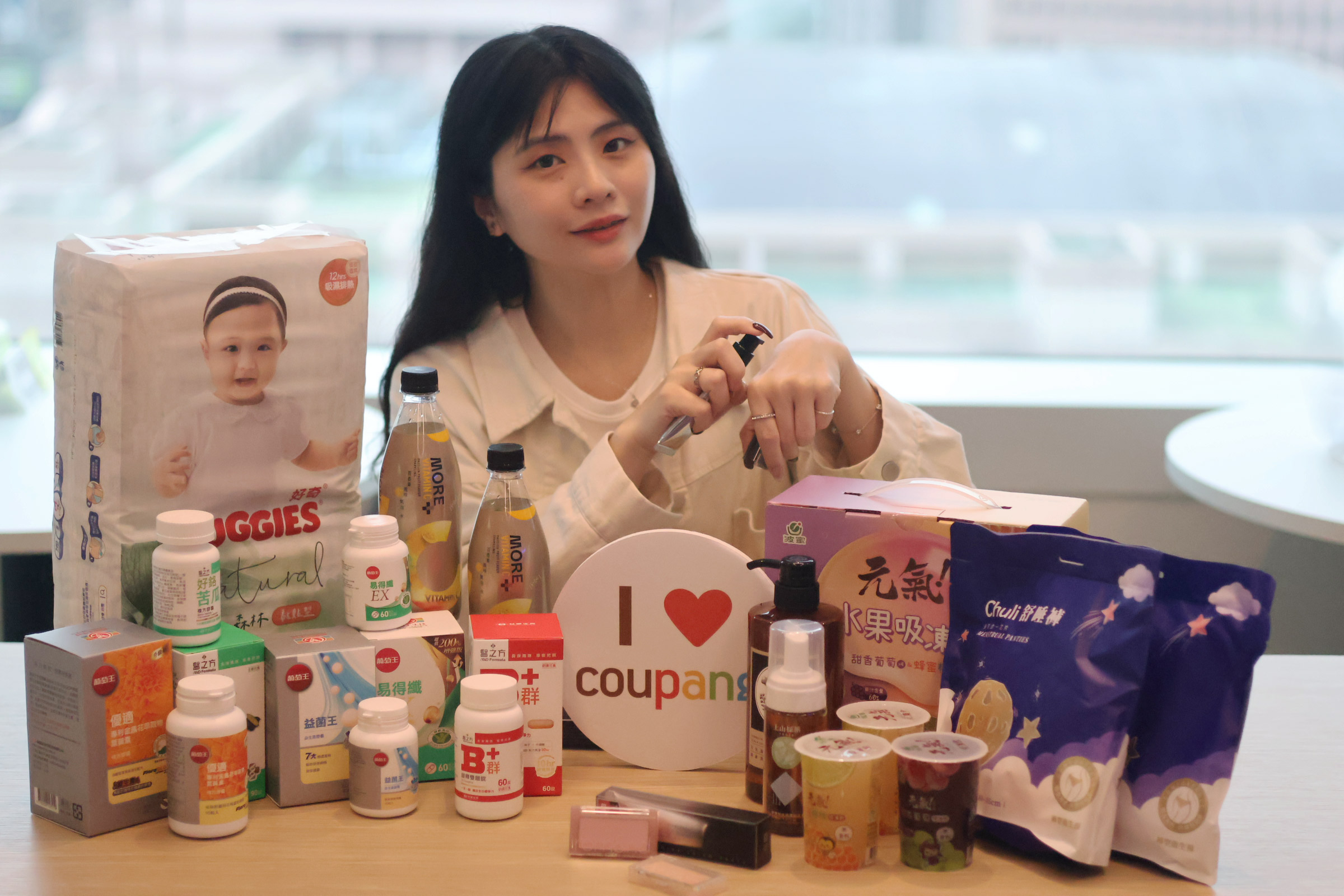 Coupang酷澎女神節即刻降臨 美妝保健滿千折百 火箭速配最快隔日到貨