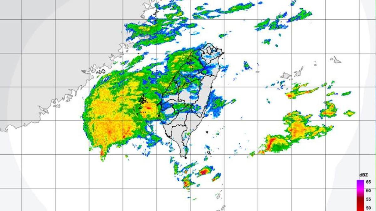 春寒料峭!全台濕冷探14度 鄭明典示警:海峽對流增強