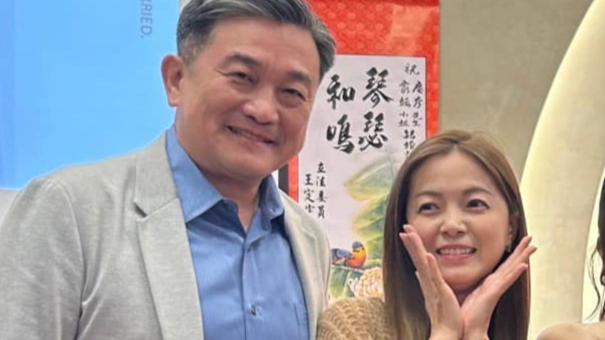 王定宇喊去年離婚!前妻臉書今早悄改單身 「不哭」最新貼文曝光