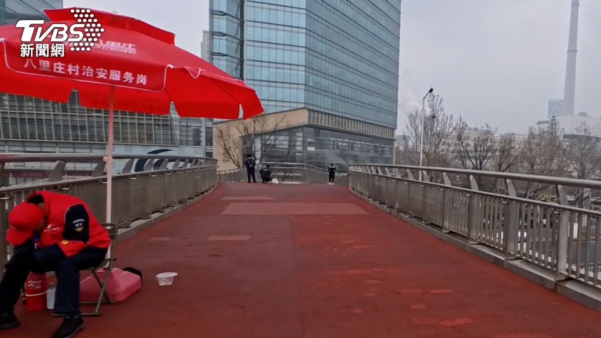 影音／大陸兩會為期7天！北京維安升級　武警全副武裝抽驗證件