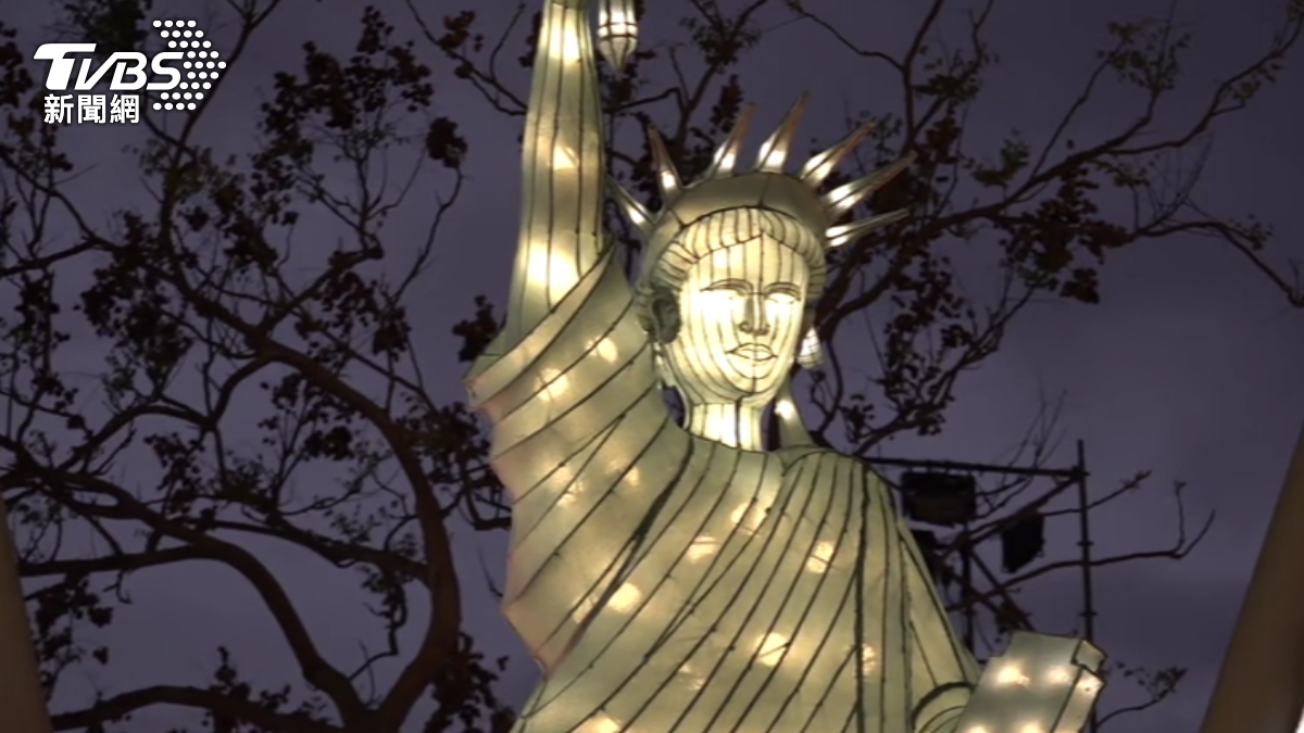 台美深厚友誼!AIT在台北燈節首辦燈區