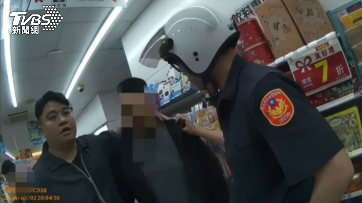 i17誘惑太大!高雄婦誤信詐騙陷阱 寄提款卡換新機