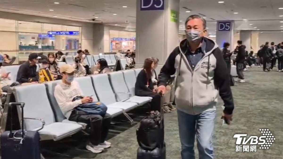 影音/不甩桃色風波? 王定宇同團蔡其昌「飛日本應援」