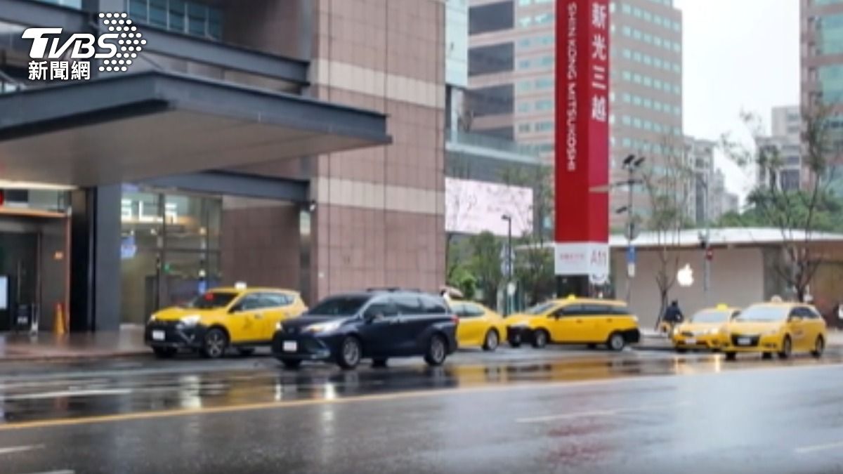 影音/信義夜店外小黃拒跳表! 北市祭聯合稽查