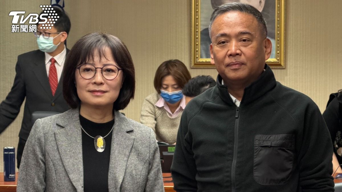 綠委林月琴、藍委盧縣一。(圖/林茜妤攝) 圖/綠委林月琴、藍委盧縣一。(TVBS 提供)