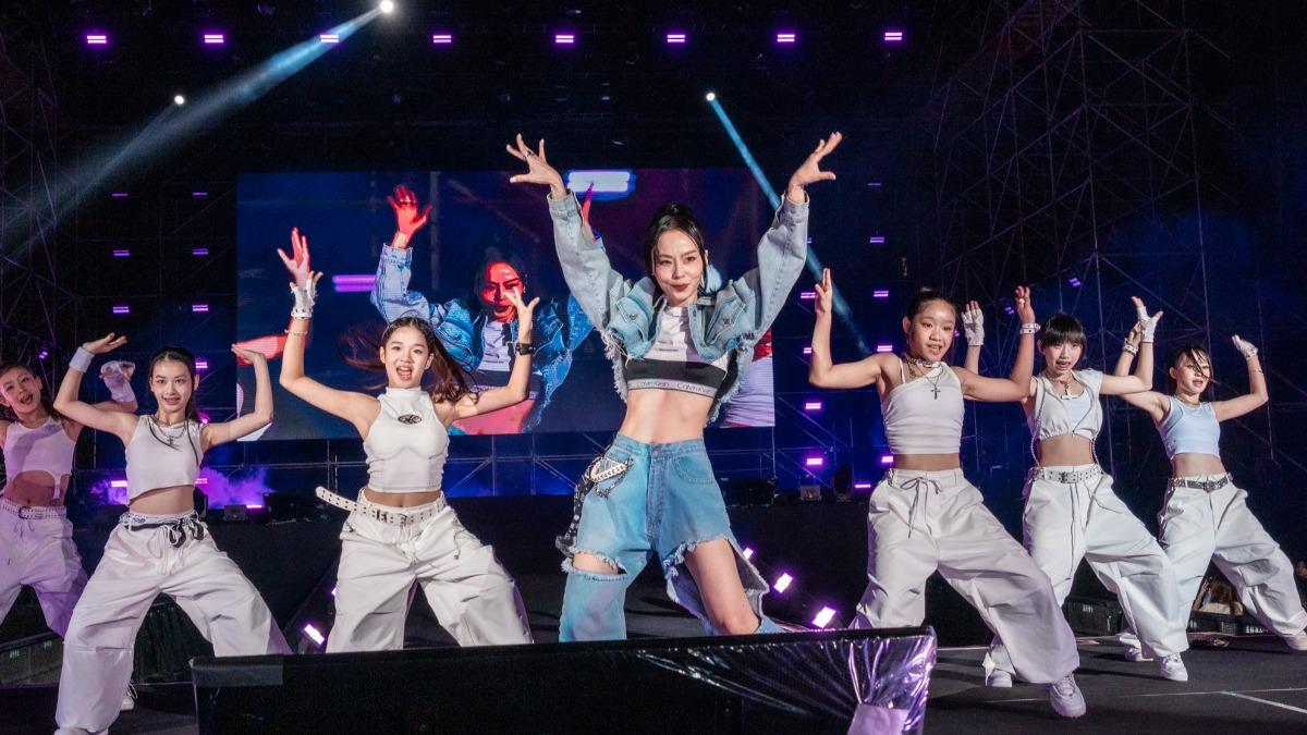 孫淑媚大跳〈Like Jennie〉。（圖／寬寬整合行銷提供）