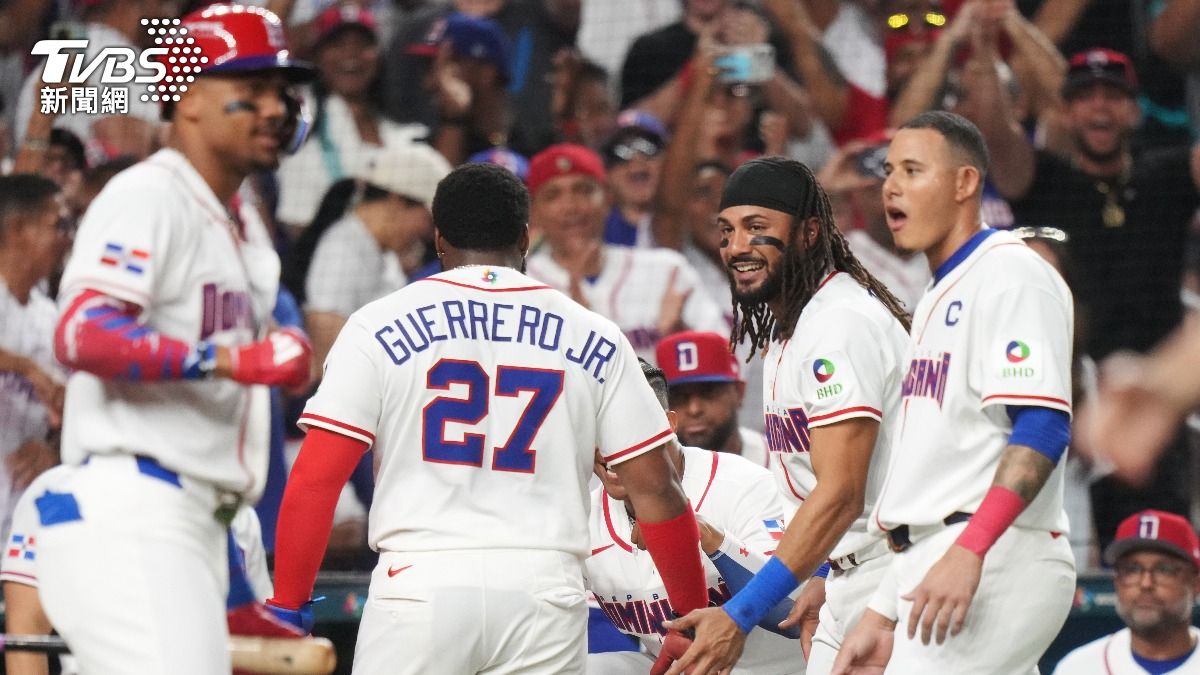 WBC/飛撲閃觸殺太狂!多明尼加扣倒韓國 網友吵翻:C組太菜