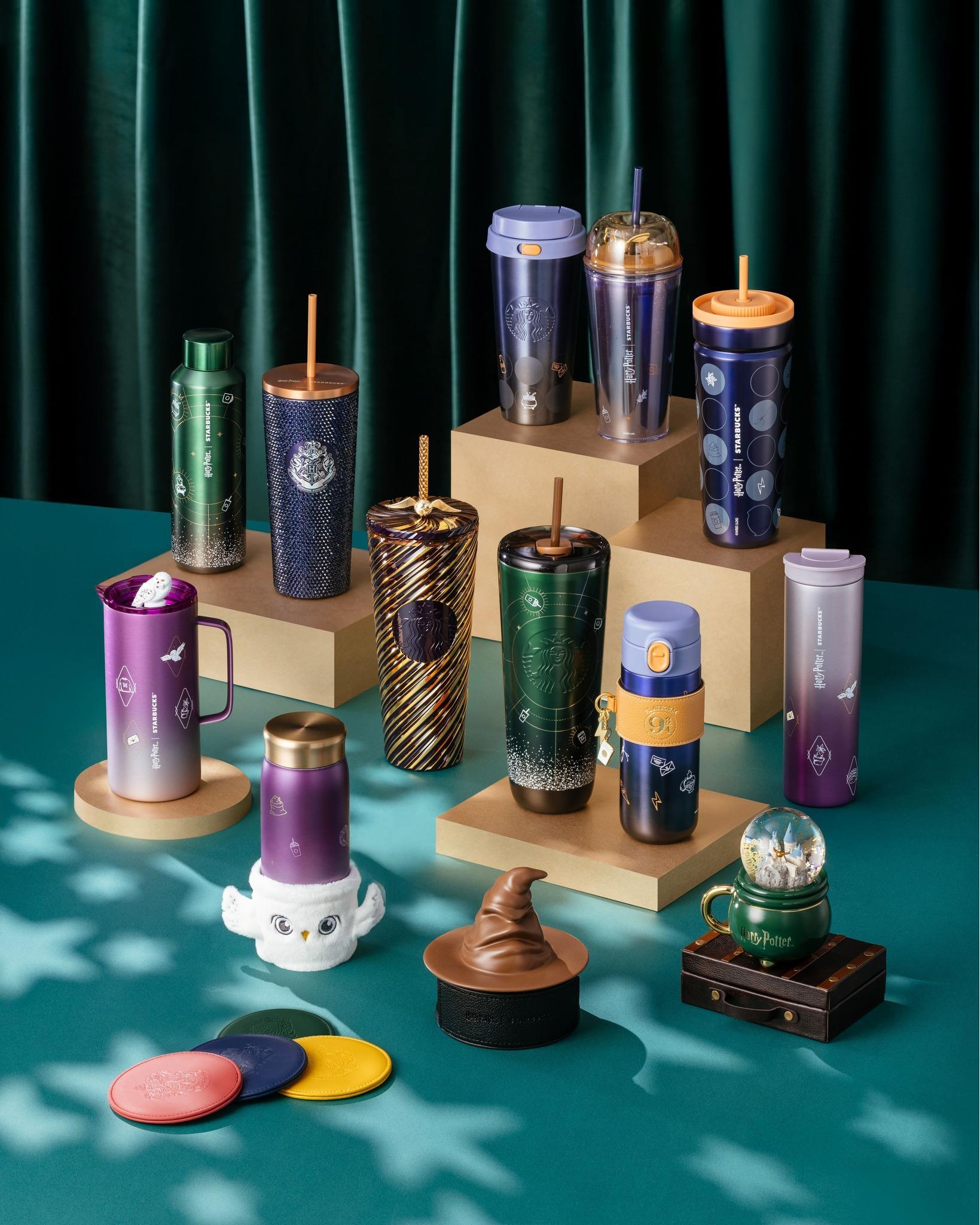 星巴克與《哈利波特》聯名杯款。（圖／翻攝自星巴克咖啡同好會(Starbucks Coffee)﻿ fb）