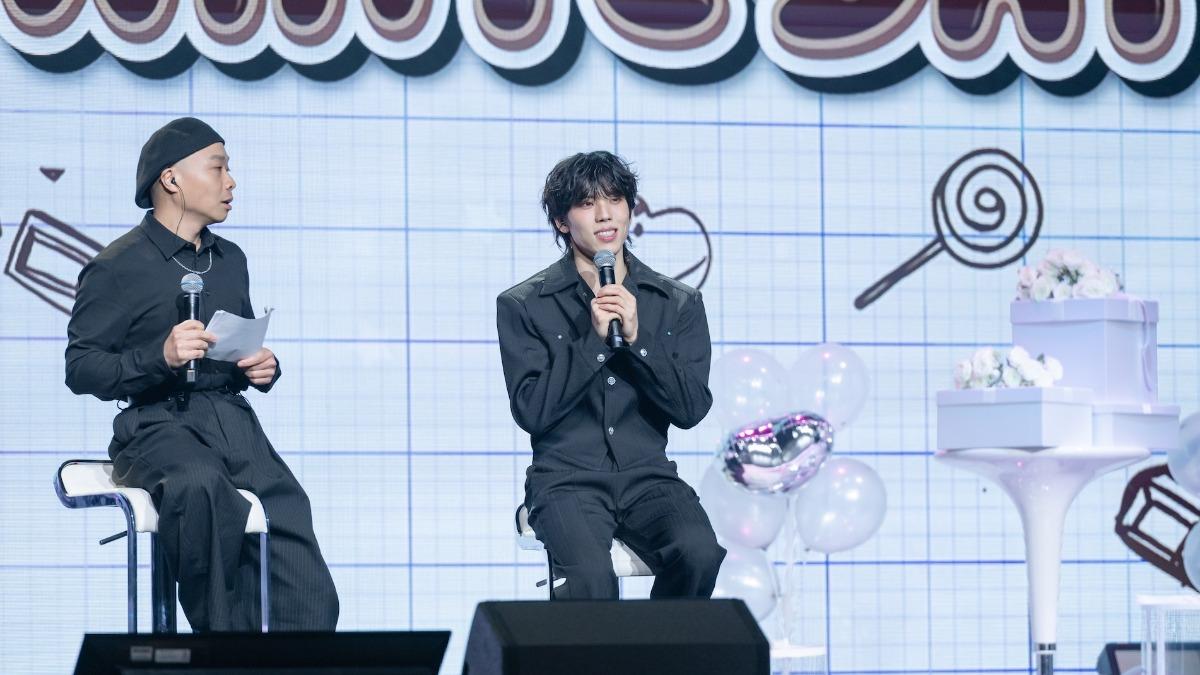 INFINITE 張東雨陪過白色情人節 告白粉絲「你是我老婆」引尖叫