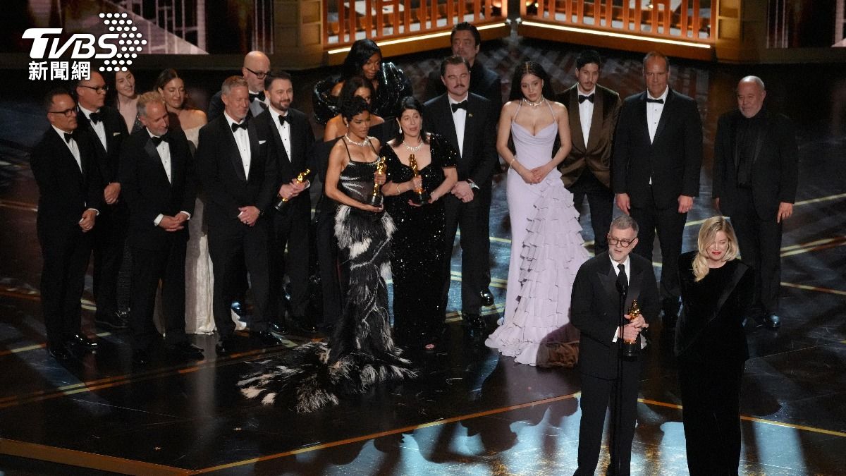 奧斯卡98/14次提名終於是他!保羅湯瑪斯安德森奪最佳導演 榮耀歸已故好友惹淚