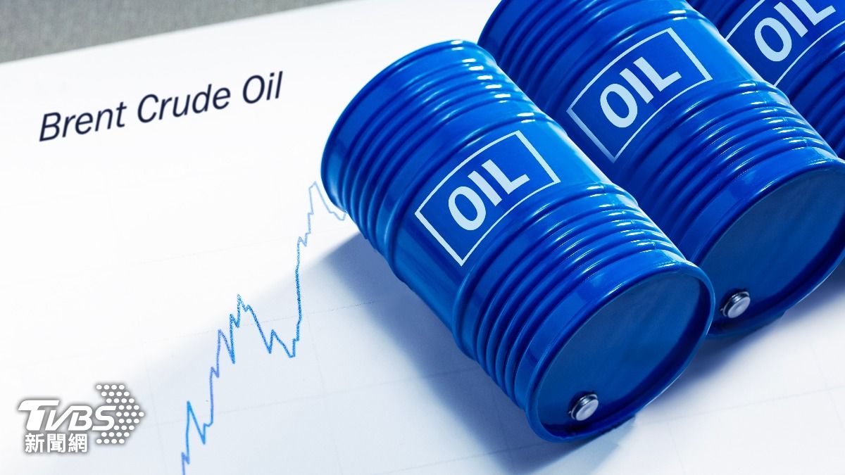 油價飆40%!IEA釋4億桶救急沒用?專家:只補四分之一