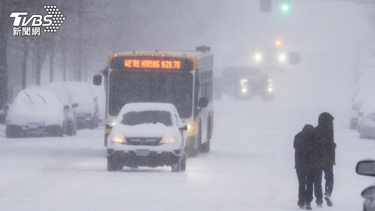 強烈風暴席捲美東 七州36萬戶停電 夏威夷爆水災