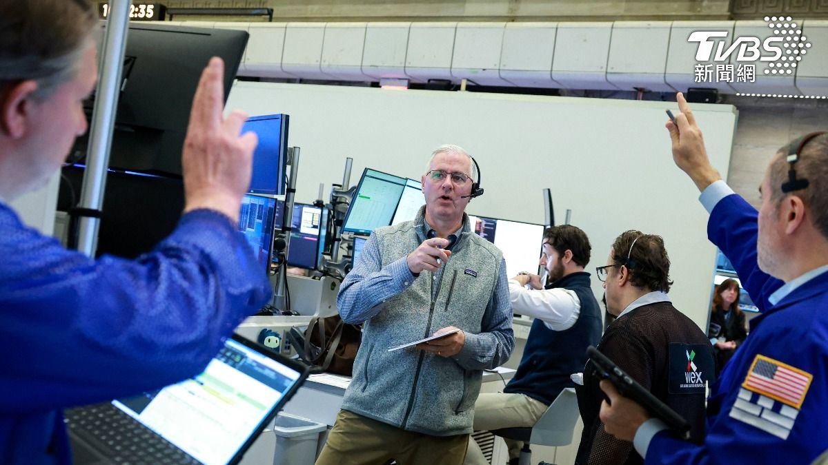 油價下滑提振投資人情緒 美國股市收漲