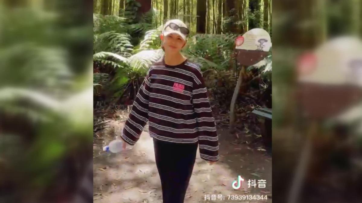 影音/昆凌甜曬出遊片!周董「抱娃當攝影師」 24日發片藏浪漫密碼