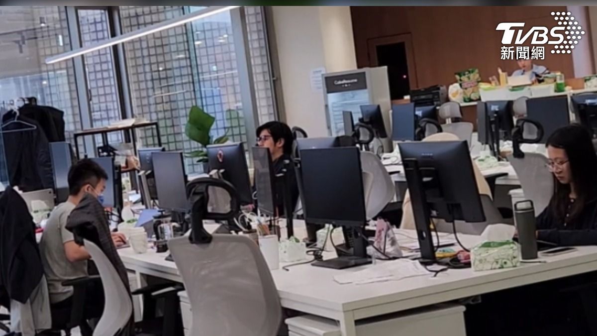 求職投500封履歷沒回音!48歲行銷師「年資縮水15年」秒錄取