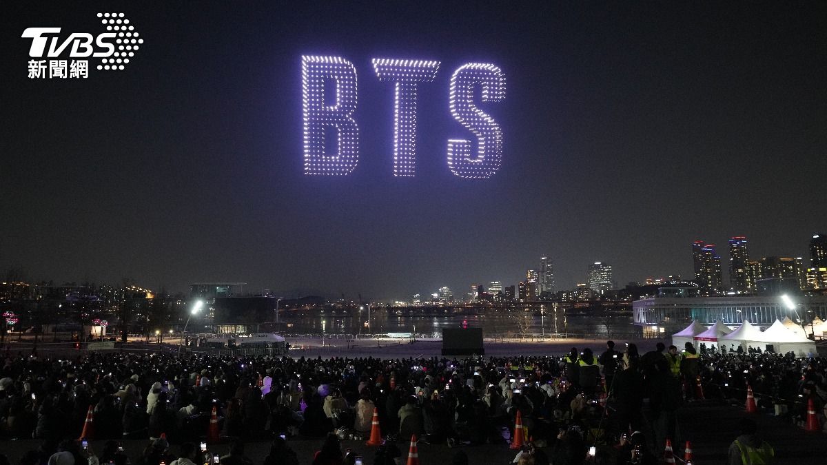 BTS光化門開唱「機場級安檢」!僅能帶2物品入場 散場低溫探5度