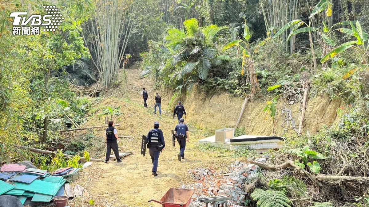 土地公生日濺血!男持刀砍3人烙跑 台中百警徹夜搜山13hrs