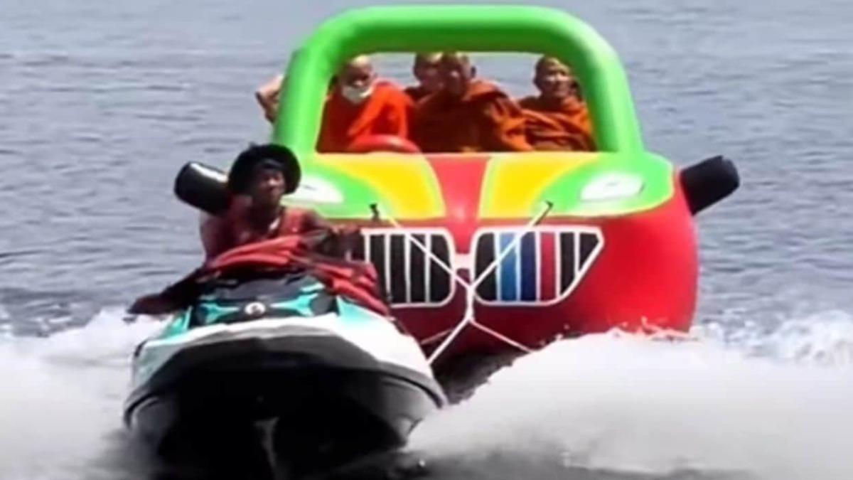 泰國5僧侶「坐香蕉船遊湖」!畫面瘋傳挨轟 官方回應了