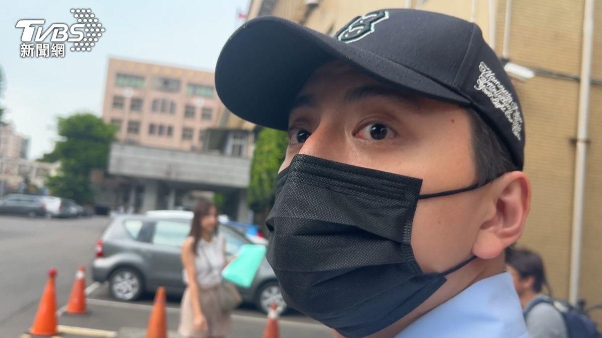 個資法纏身!王大陸退伍首露面「眼神變了」 網猜:要回歸了?