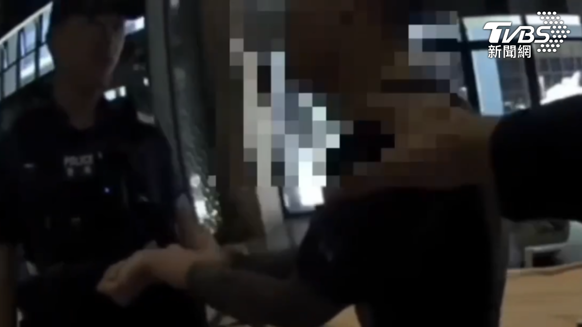 南漂成大生搭電梯「多看一眼」情侶吵架 下秒遭痛毆濺血