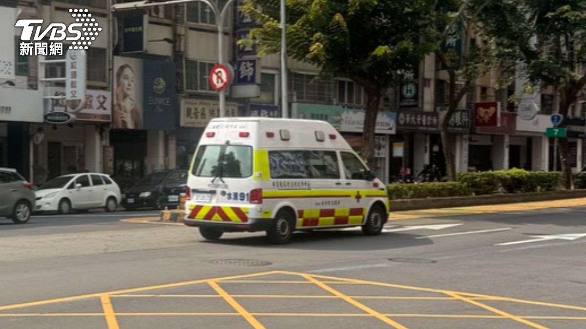 快訊/台中大貨車撞機車 女騎士頭部撕裂傷命危
