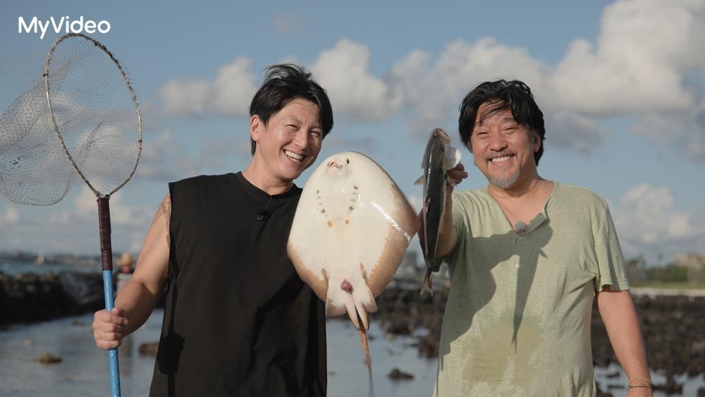 《黑白大廚》愛德華李合體柳秀榮狂嗑! 「盲鰻死了還在跳」嚇傻不敢吃