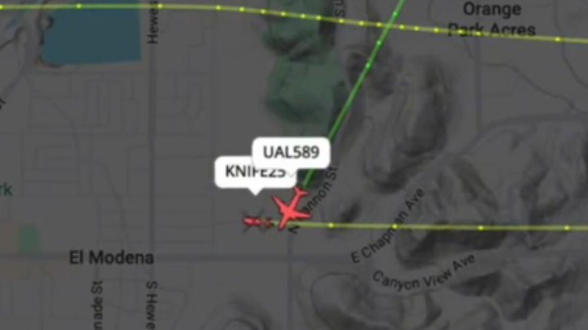 美客機降落一半警報突響! 「只差100多公尺」險撞黑鷹直升機